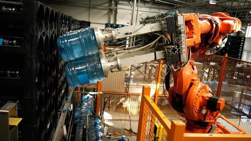 智造系列丨國產(chǎn)工業(yè)機(jī)器人沖擊中高端 挑戰(zhàn)與困境分析